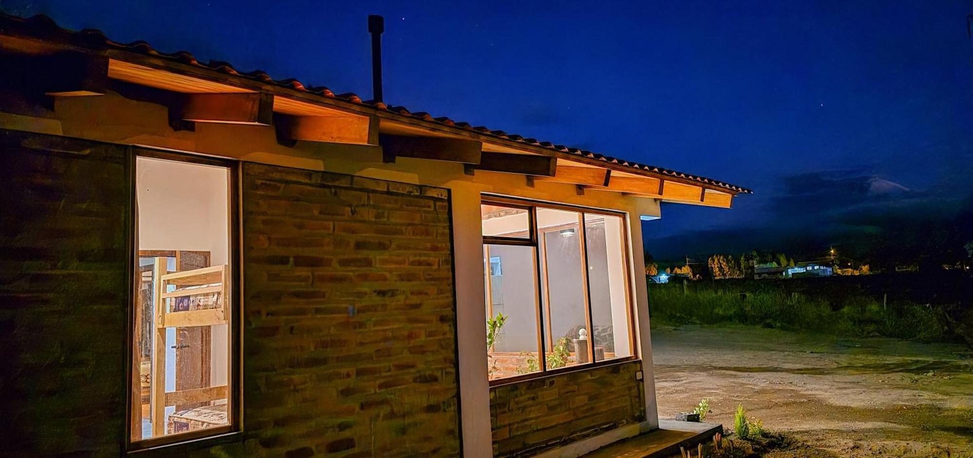 Cuscungo Cotopaxi Hostel & Lodge Chasqui エクステリア 写真