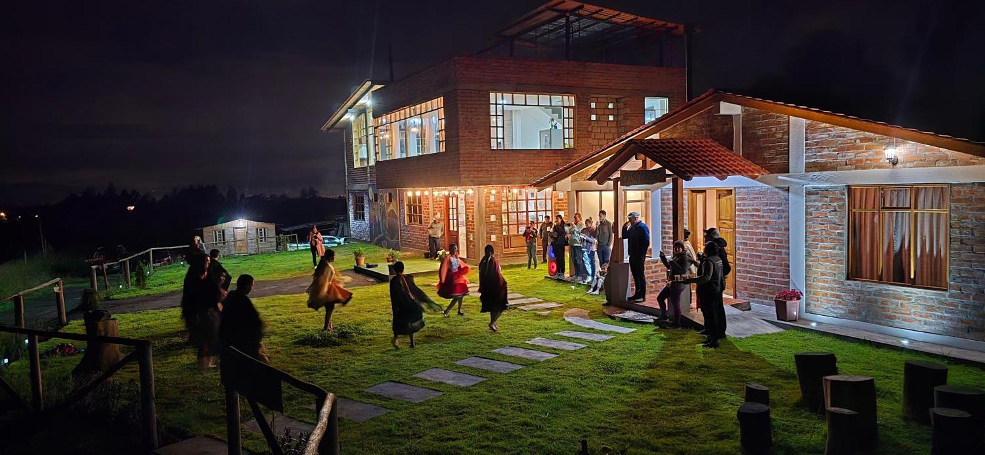 Cuscungo Cotopaxi Hostel & Lodge Chasqui エクステリア 写真